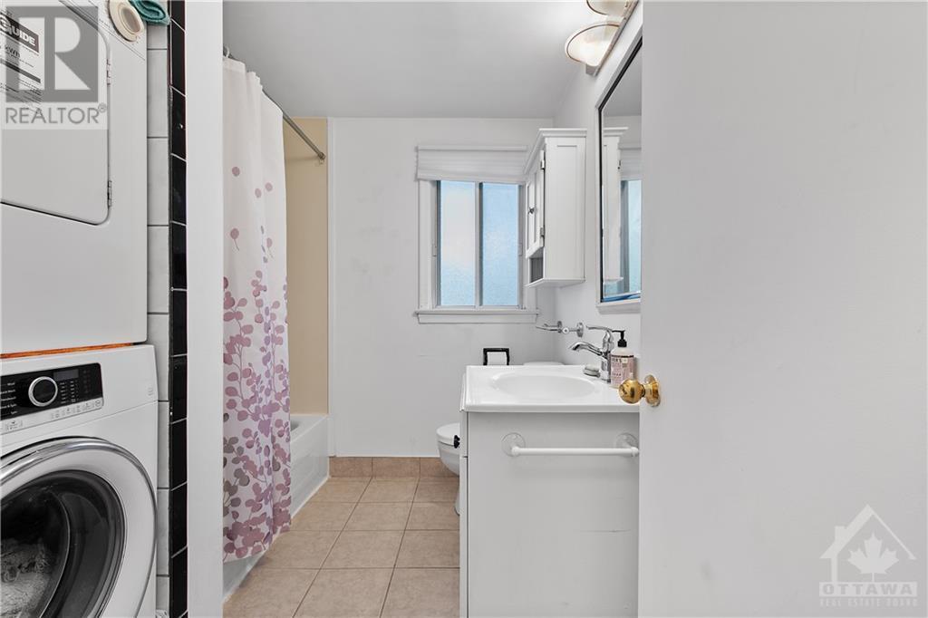 2012-2014 Saunderson Drive, Ottawa, Ontario  K1G 2E4 - Photo 15 - 1364040