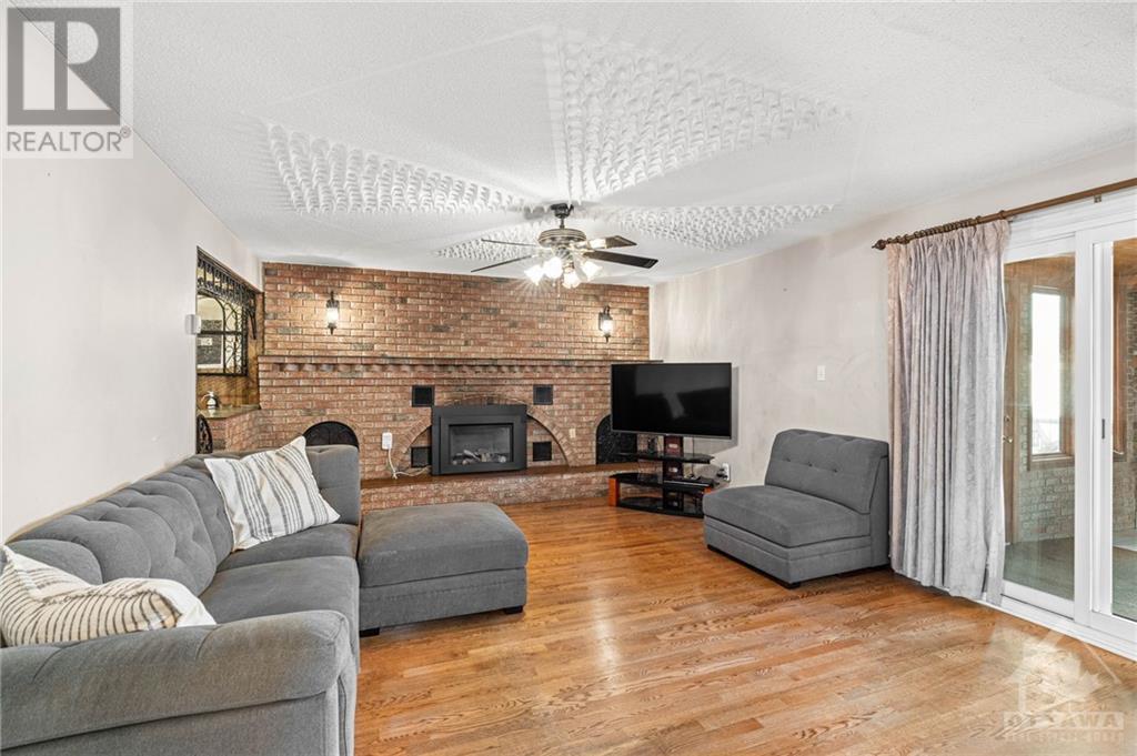 43 Norice Street, Ottawa, Ontario  K2G 2X7 - Photo 8 - 1364905