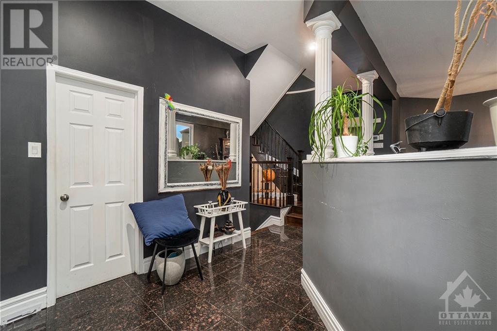 218 Hillpark High Street, Ottawa, Ontario  K1W 0B5 - Photo 3 - 1360947