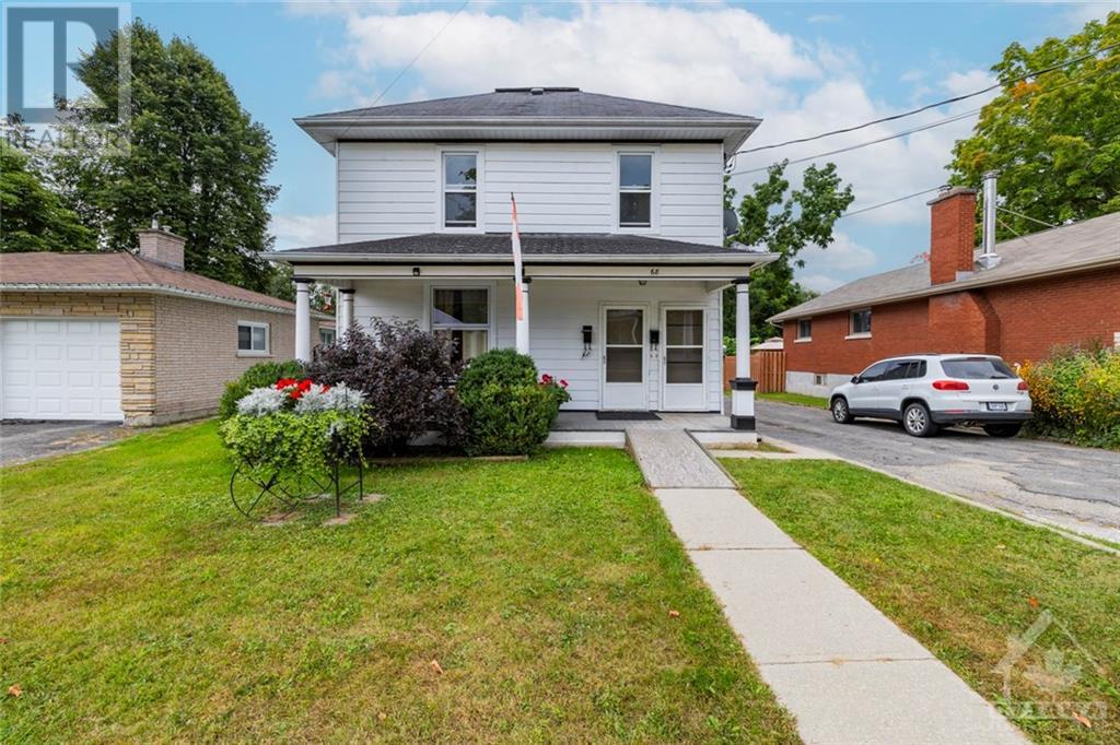 68 Brock Street S, Perth, Ontario  K7H 2A1 - Photo 2 - 1365494