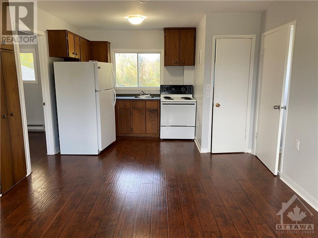 70 Poole Street, Arnprior, Ontario  K7S 1J2 - Photo 5 - 1365458