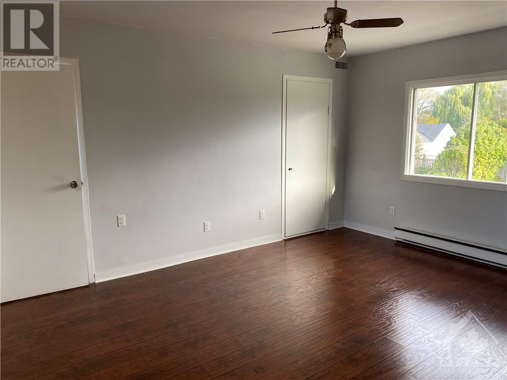 70 Poole Street, Arnprior, Ontario  K7S 1J2 - Photo 7 - 1365458