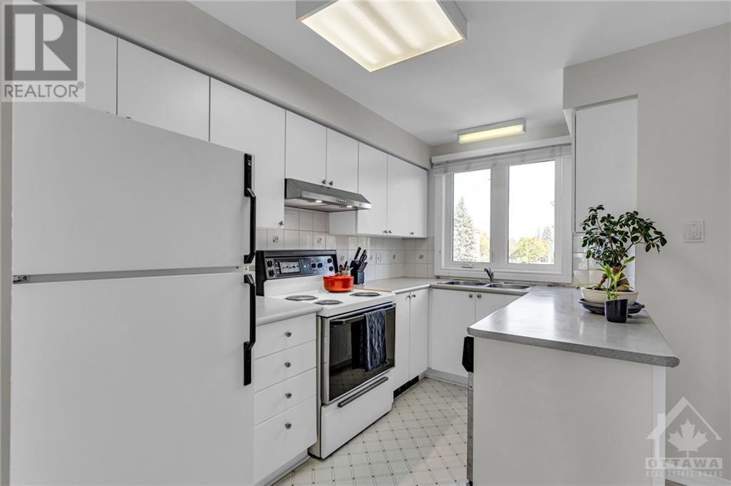 252 Briston Private, Ottawa, Ontario  K1G 5P9 - Photo 7 - 1365435