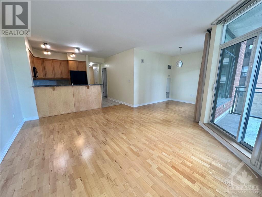 570 Laurier Avenue Unit#406, Ottawa, Ontario  K1R 1C8 - Photo 16 - 1365294