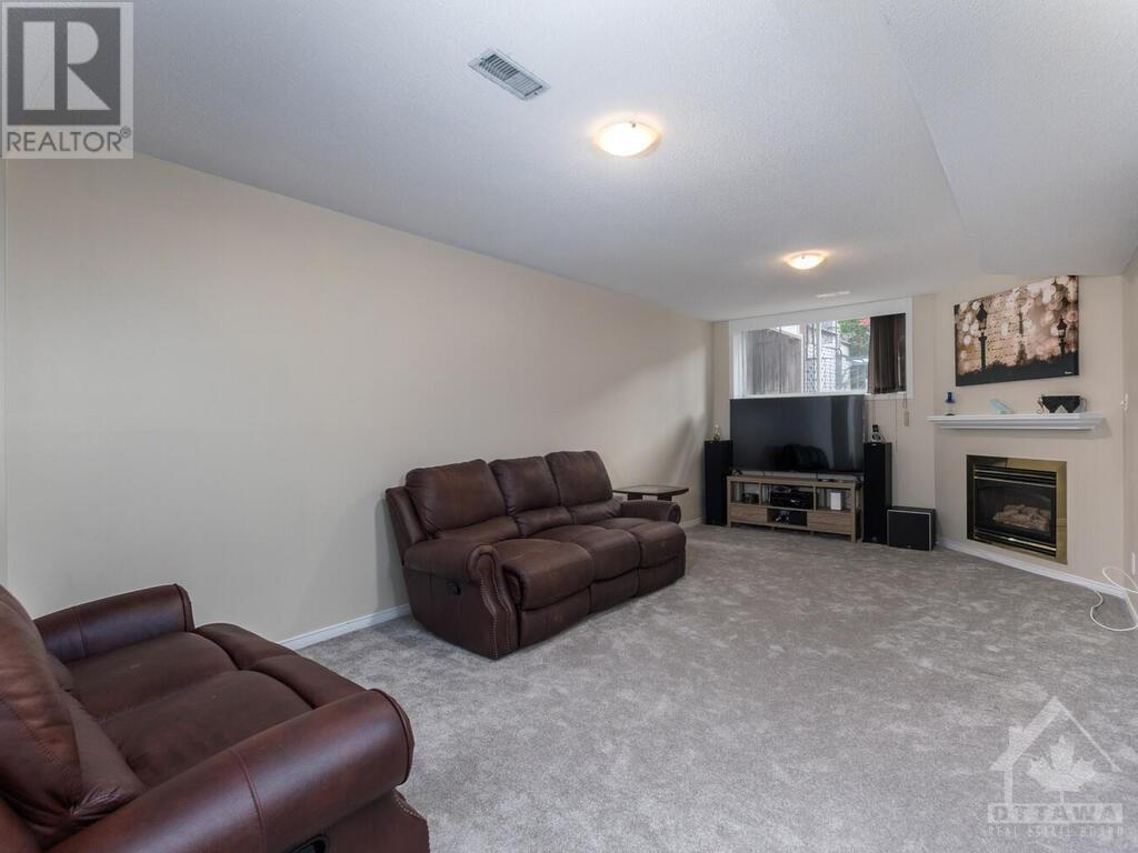 71 Flowertree Crescent, Kanata, Ontario  K2M 2R7 - Photo 24 - 1365549