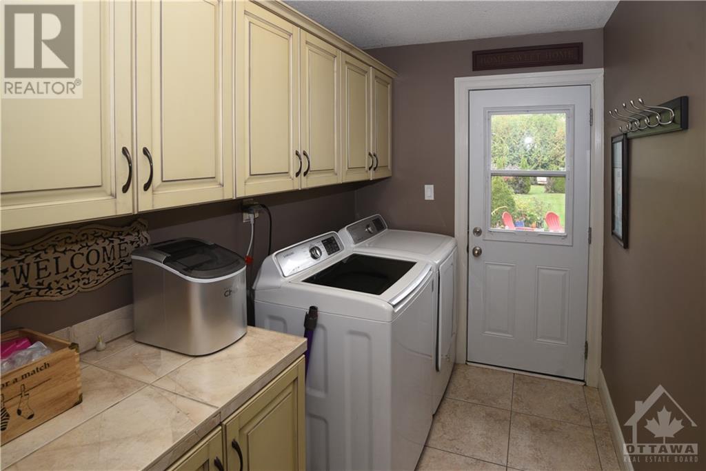 5515 Old Mill Way, Manotick, Ontario  K4M 1C1 - Photo 17 - 1363806