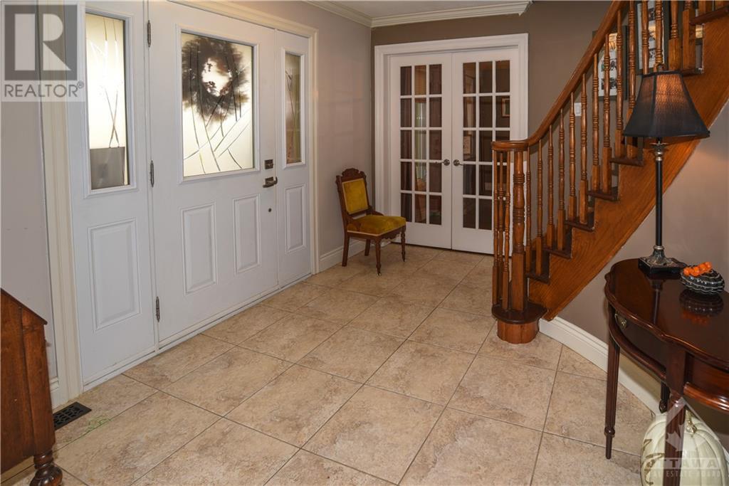 5515 Old Mill Way, Manotick, Ontario  K4M 1C1 - Photo 4 - 1363806