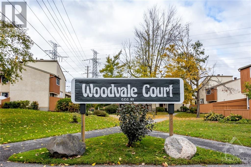 39 Woodfield Drive Unit#c, Ottawa, Ontario  K2G 3Y6 - Photo 2 - 1365539
