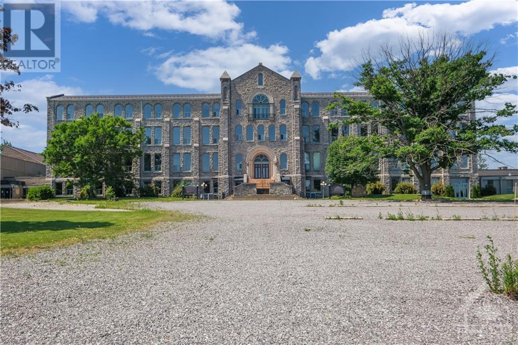 1120 COUNTY ROAD 2 ROAD E, brockville, Ontario