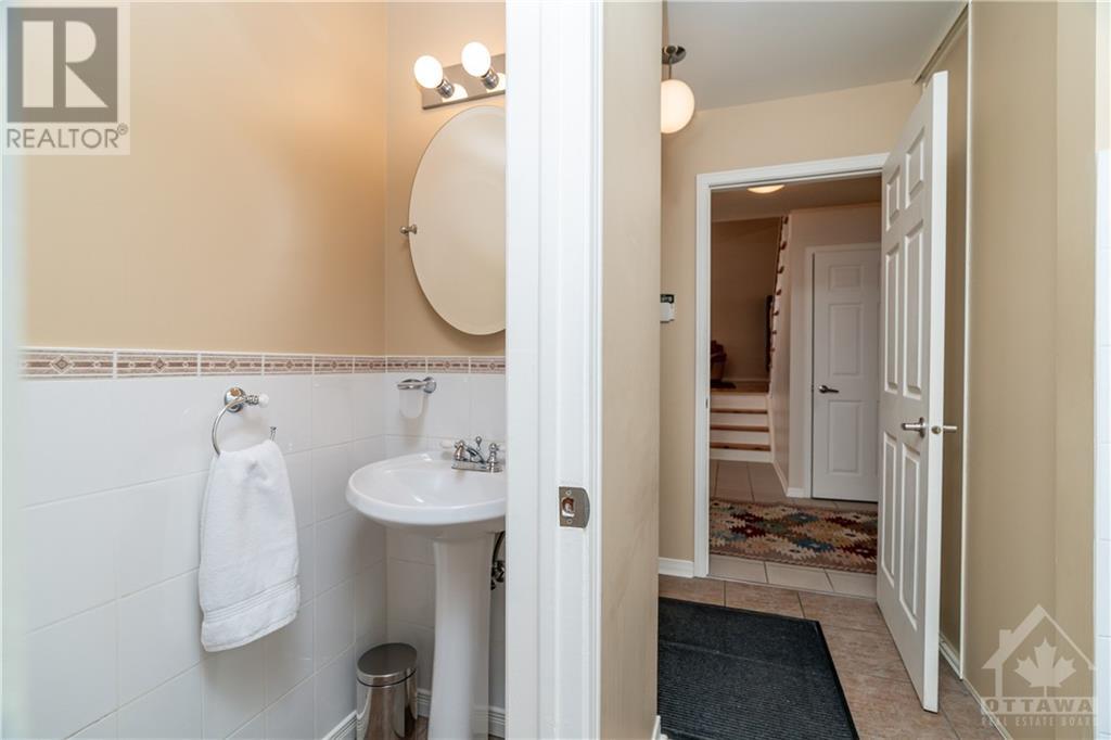 45 Pattermead Crescent, Ottawa, Ontario  K1V 0A1 - Photo 11 - 1362313