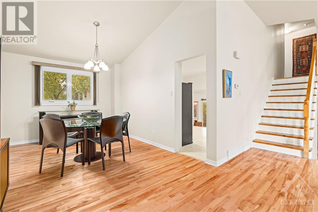 45 Pattermead Crescent, Ottawa, Ontario  K1V 0A1 - Photo 5 - 1362313