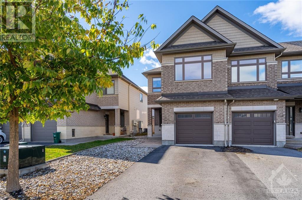 122 Woodhurst Crescent, Ottawa, Ontario  K2S 0T5 - Photo 2 - 1364999