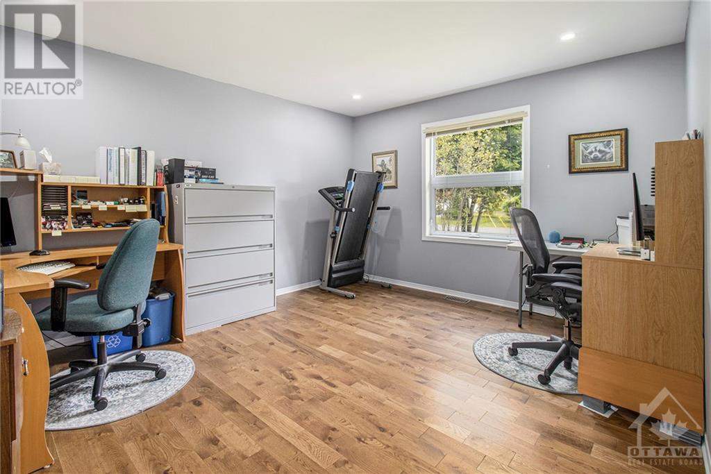 2136 Lemery Street, Bourget, Ontario  K0A 1E0 - Photo 14 - 1365588