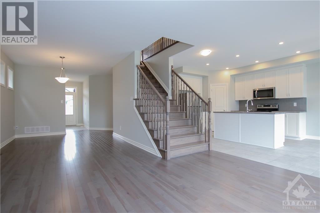 694 Parade Drive, Ottawa, Ontario  K2S 0S8 - Photo 6 - 1364089