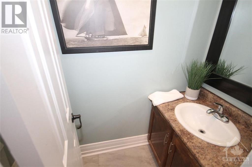 50 Lorne Avenue, Ottawa, Ontario  K1R 7G7 - Photo 11 - 1365103