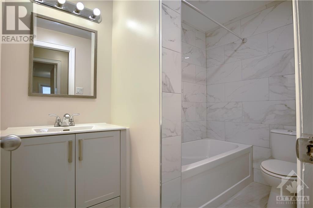 790 St Andre Drive Unit#67b, Ottawa, Ontario  K1C 4R2 - Photo 13 - 1360683