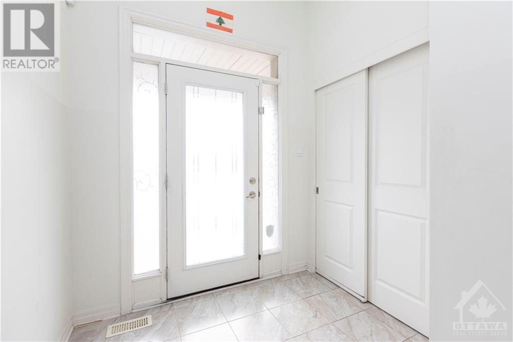 229 Overberg Way, Kanata, Ontario  K2S 0V8 - Photo 4 - 1365660