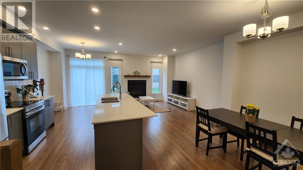 236 Finsbury Avenue, Ottawa, Ontario  K2S 2Y2 - Photo 5 - 1365533