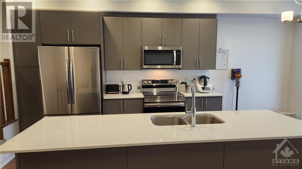 236 Finsbury Avenue, Ottawa, Ontario  K2S 2Y2 - Photo 9 - 1365533