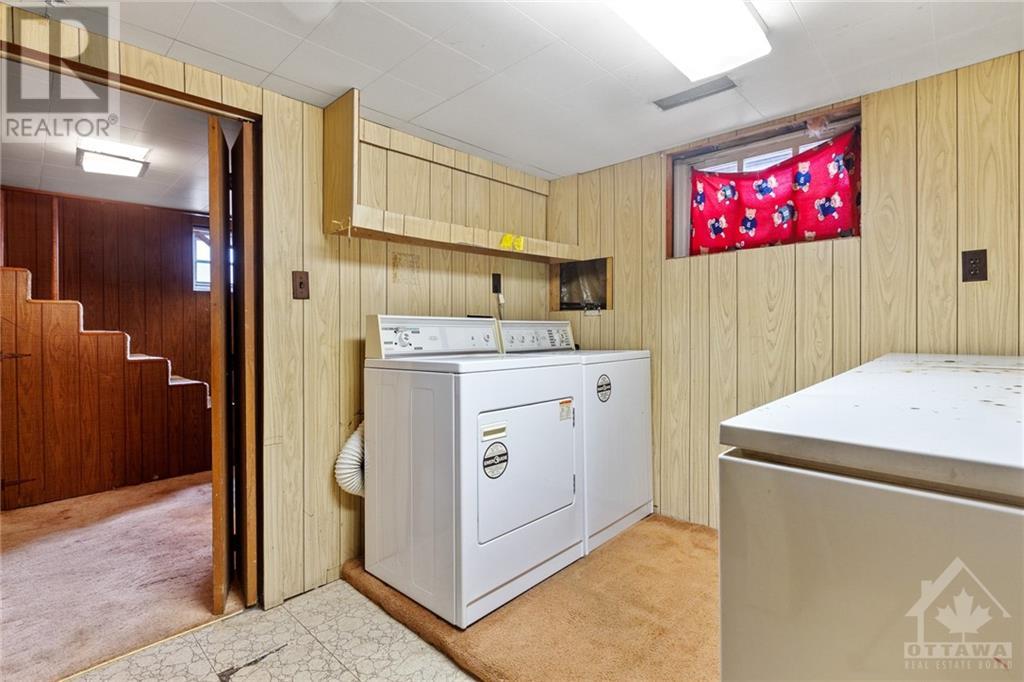 13 Pinehurst Avenue, Ottawa, Ontario  K1Y 1K2 - Photo 19 - 1365397