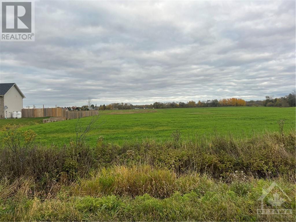 CON 5 W PT LOT 21 RP50R82 MARCIL ROAD, bourget, Ontario