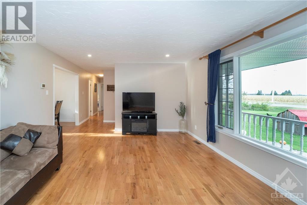 4104 Brinston Road, Brinston, Ontario  K0E 1C0 - Photo 6 - 1365816
