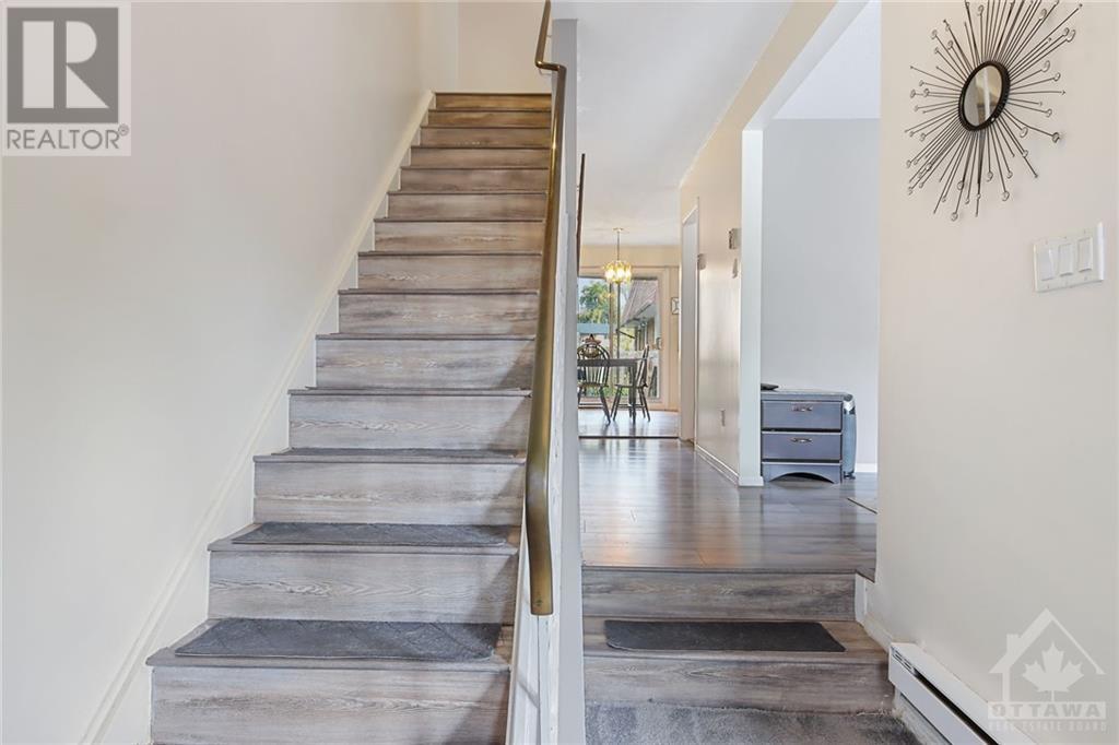3095 Armada Avenue, Ottawa, Ontario  K1T 1T5 - Photo 2 - 1365770