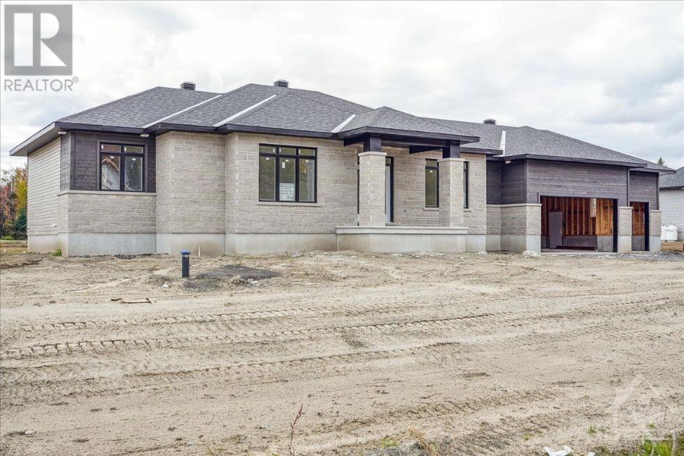 1692 TRIZISKY STREET, hallville, Ontario