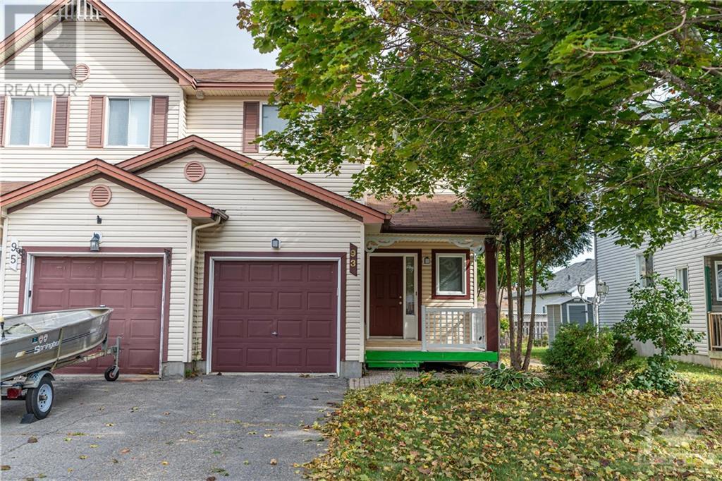 93 CRAMPTON DRIVE, ottawa, Ontario