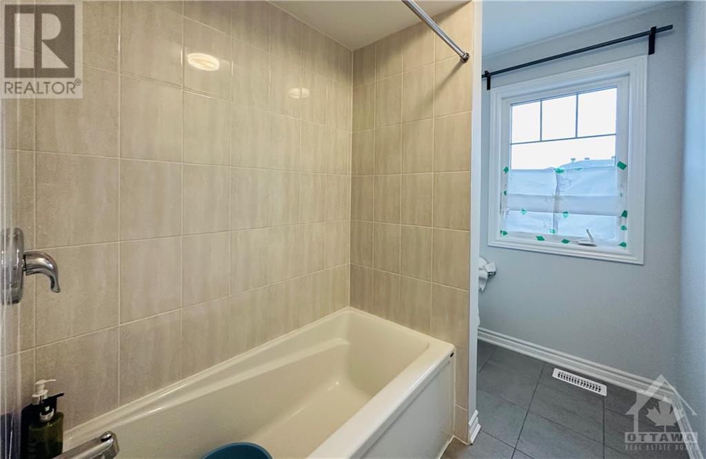 808 Regulus Ridge, Ottawa, Ontario  K2J 6S8 - Photo 15 - 1365912