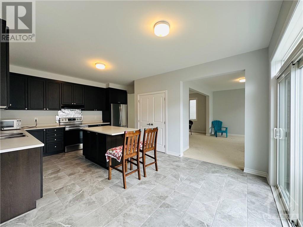 808 Regulus Ridge, Ottawa, Ontario  K2J 6S8 - Photo 7 - 1365912
