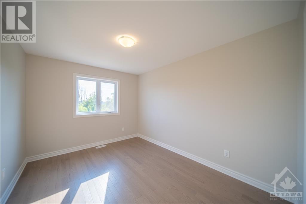 946 Cologne Street, Embrun, Ontario  K0A 1W0 - Photo 18 - 1365872