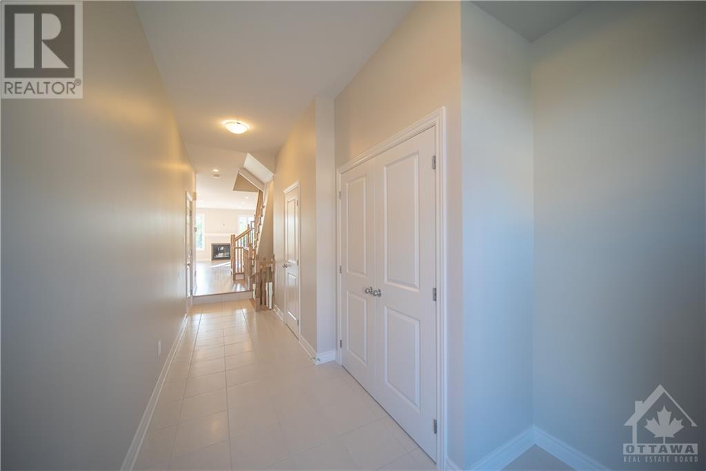 946 Cologne Street, Embrun, Ontario  K0A 1W0 - Photo 4 - 1365872