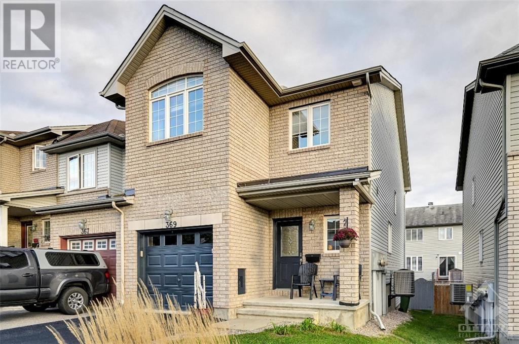 369 Rolling Meadow Crescent, Orleans, Ontario  K1W 0A9 - Photo 2 - 1365778