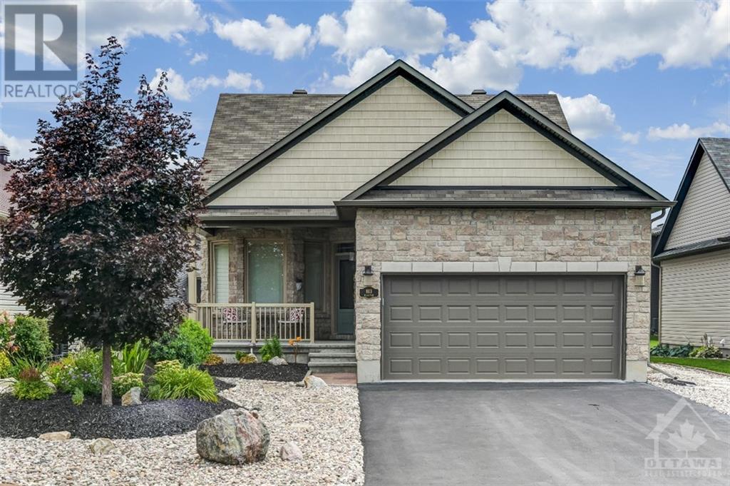 813 PLATINUM STREET, rockland, Ontario