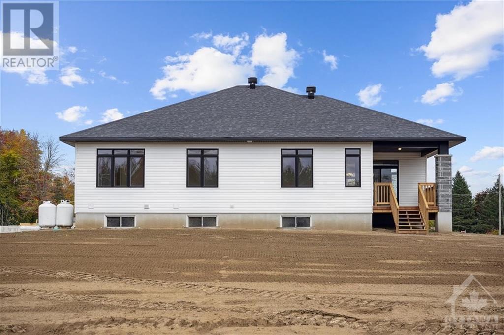 1700 Trizisky Street, Hallville, Ontario  K0E 1S0 - Photo 30 - 1365903