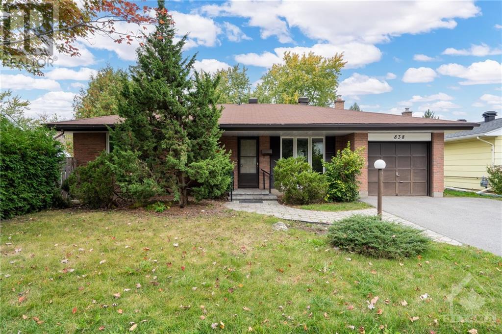 838 EASTVALE DRIVE, ottawa, Ontario