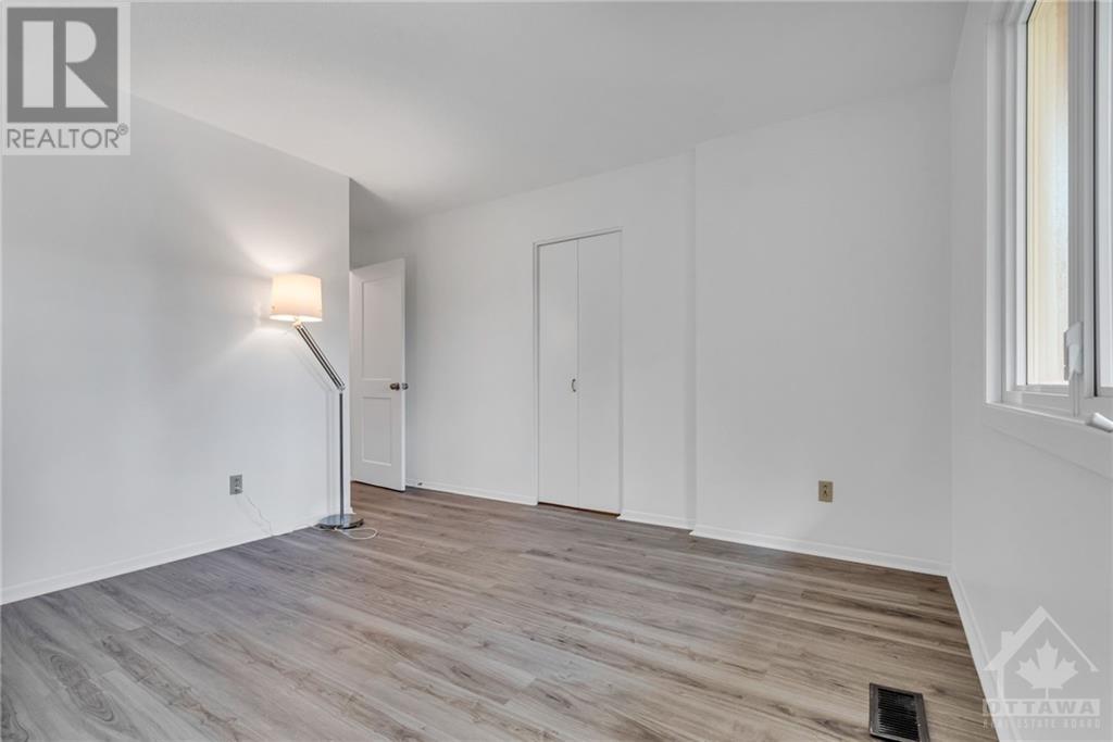 838 Eastvale Drive, Ottawa, Ontario  K1J 7A4 - Photo 15 - 1365620