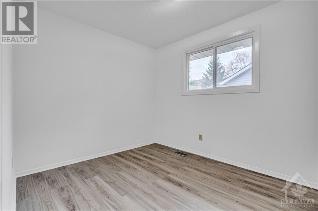 838 Eastvale Drive, Ottawa, Ontario  K1J 7A4 - Photo 18 - 1365620