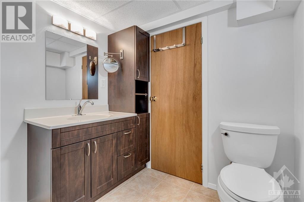 838 Eastvale Drive, Ottawa, Ontario  K1J 7A4 - Photo 24 - 1365620