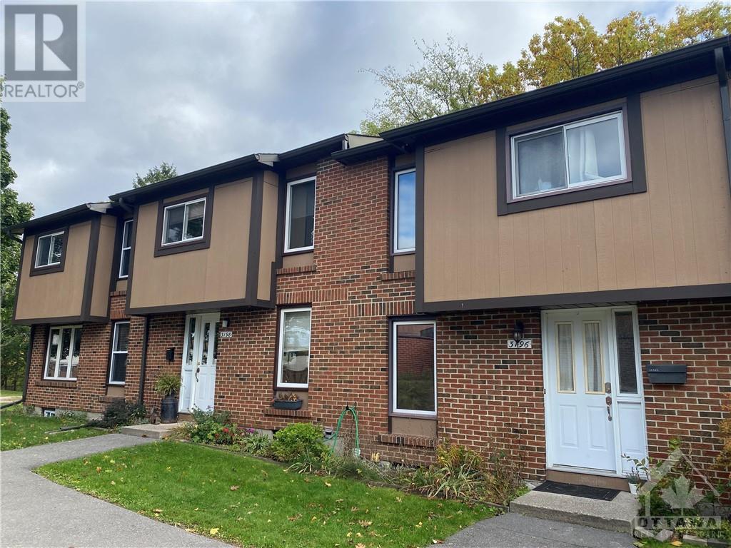 3198 Stockton Drive, Gloucester, Ontario  K1T 1S1 - Photo 2 - 1365855