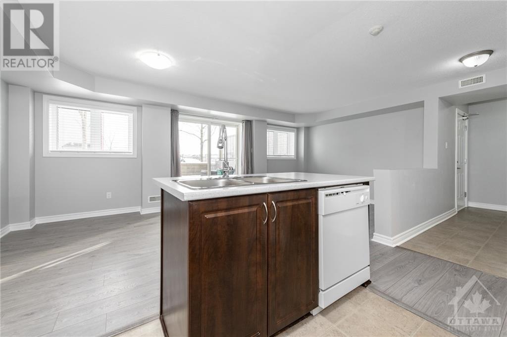 321 Cresthaven Drive Unit#1, Nepean, Ontario  K2G 4R5 - Photo 11 - 1365992