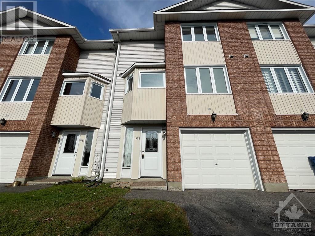 1978 RIVIERA TERRACE, rockland, Ontario