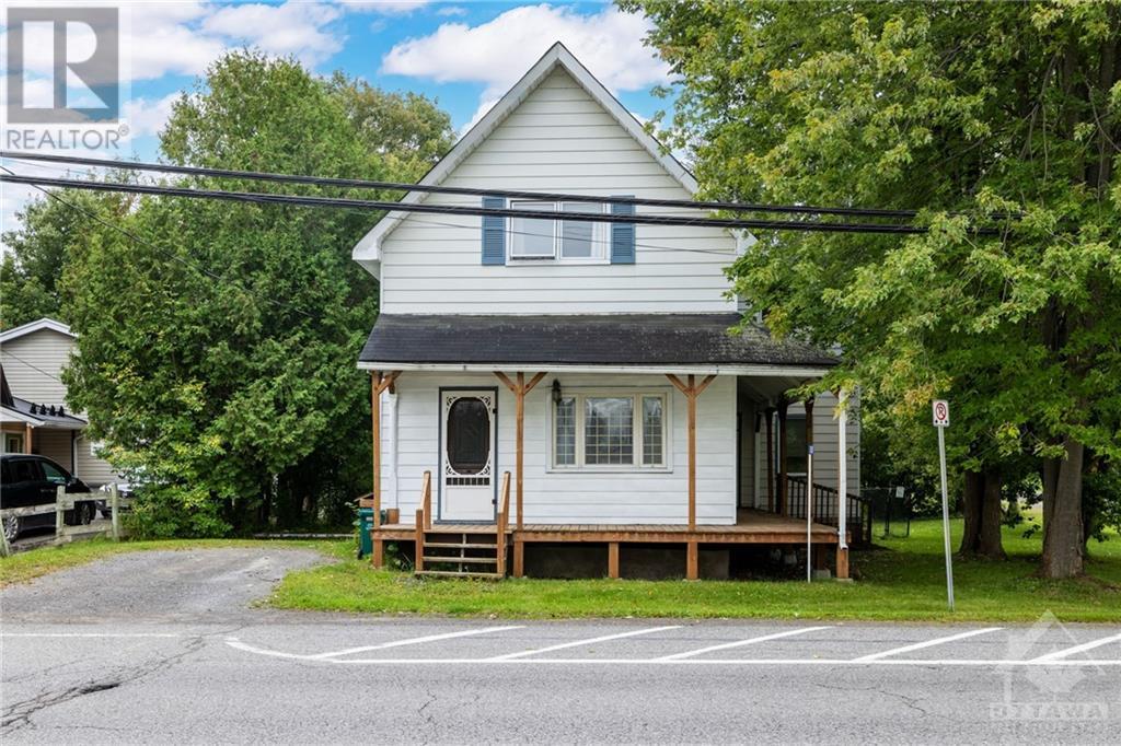 8134 VICTORIA STREET, metcalfe, Ontario