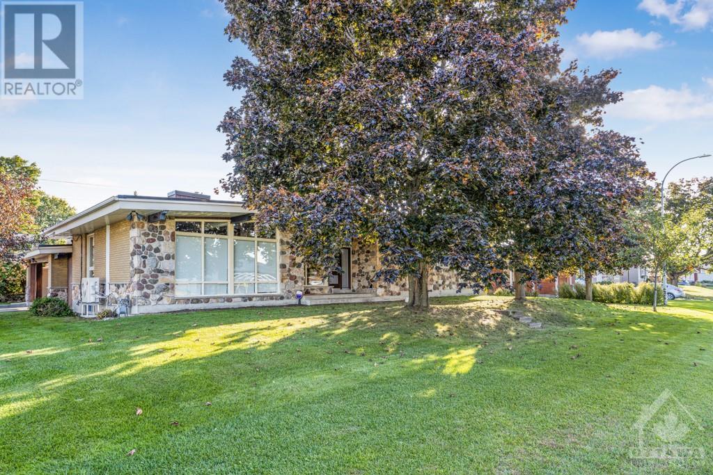 542 CECILE BOULEVARD, hawkesbury, Ontario