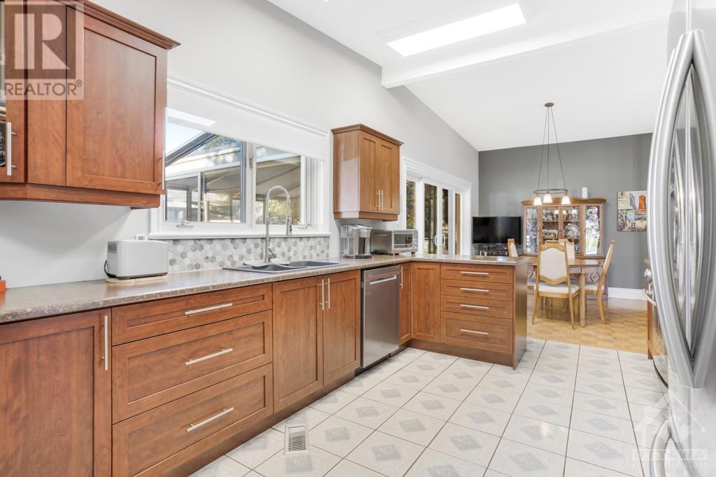 542 Cecile Boulevard, Hawkesbury, Ontario  K6A 1N9 - Photo 8 - 1365959