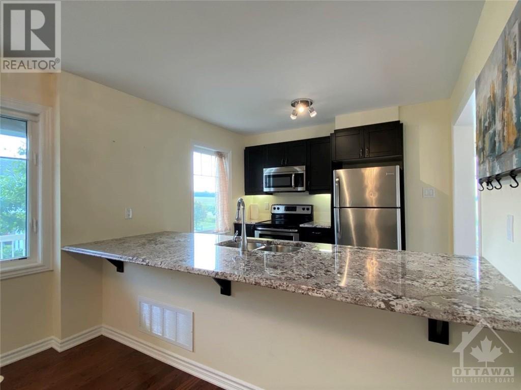 541 Meadowcreek Circle, Ottawa, Ontario  K2M 0J9 - Photo 11 - 1365351