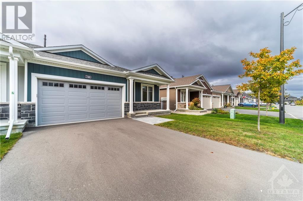 746 Coast Circle, Ottawa, Ontario  K4M 0N5 - Photo 2 - 1365337