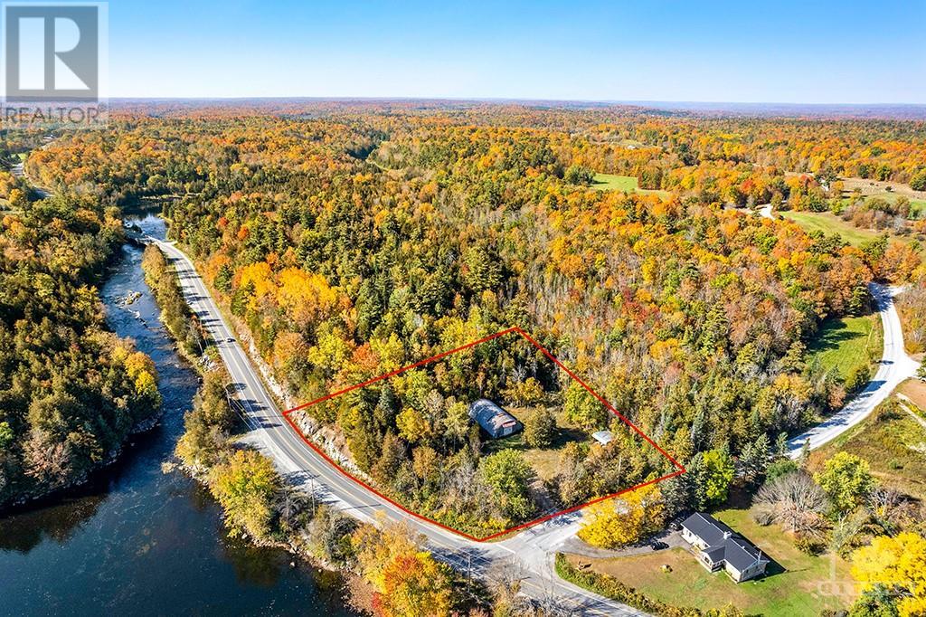102a Iron Mine Road, Lanark, Ontario  K0G 1K0 - Photo 6 - 1366080