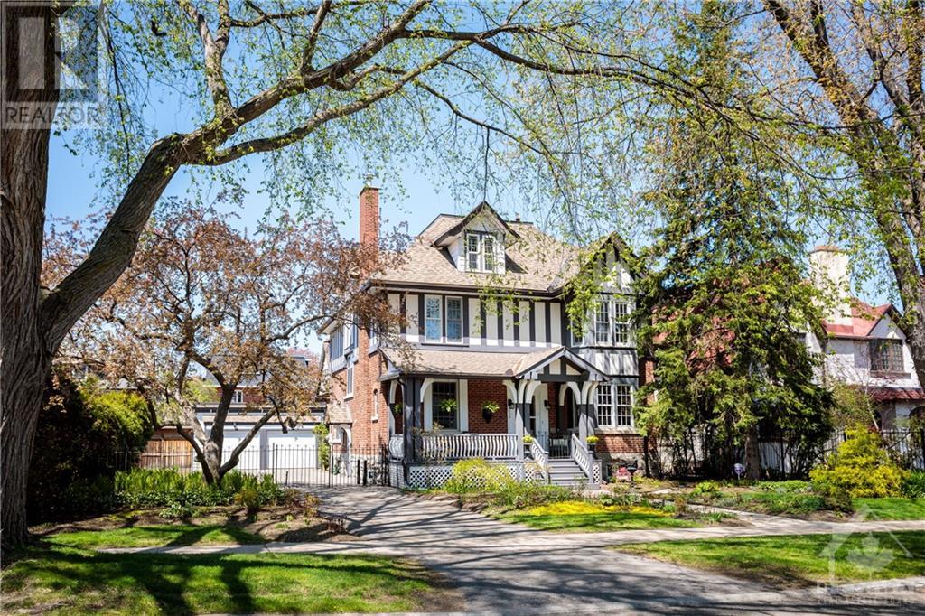 259 CLEMOW AVENUE, ottawa, Ontario